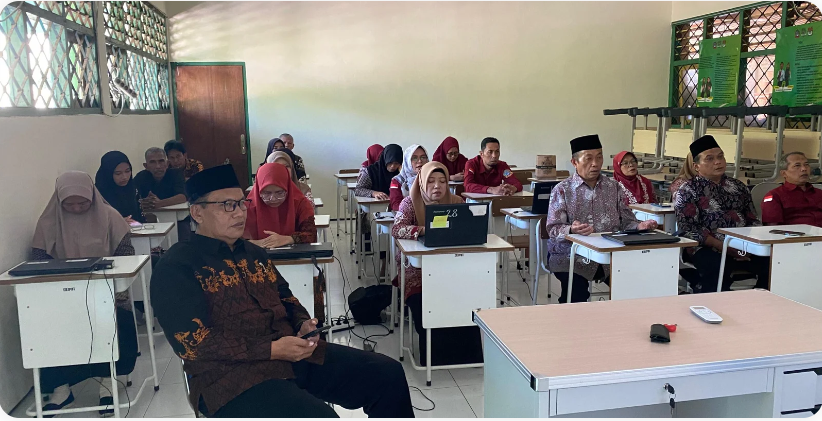 Munajat haji 2025 dan doa bersama MTsN 9 Banyuwangi
